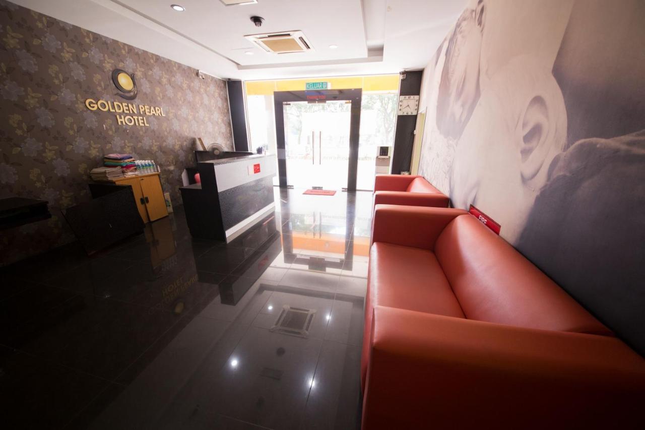 Golden Pearl Hotel Near Universiti Tun Hussein Onn Malaysia Uthm Batu Pahat Exterior foto